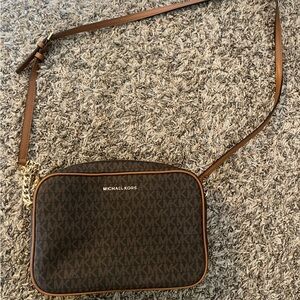 Michael Kors Crossbody Bag